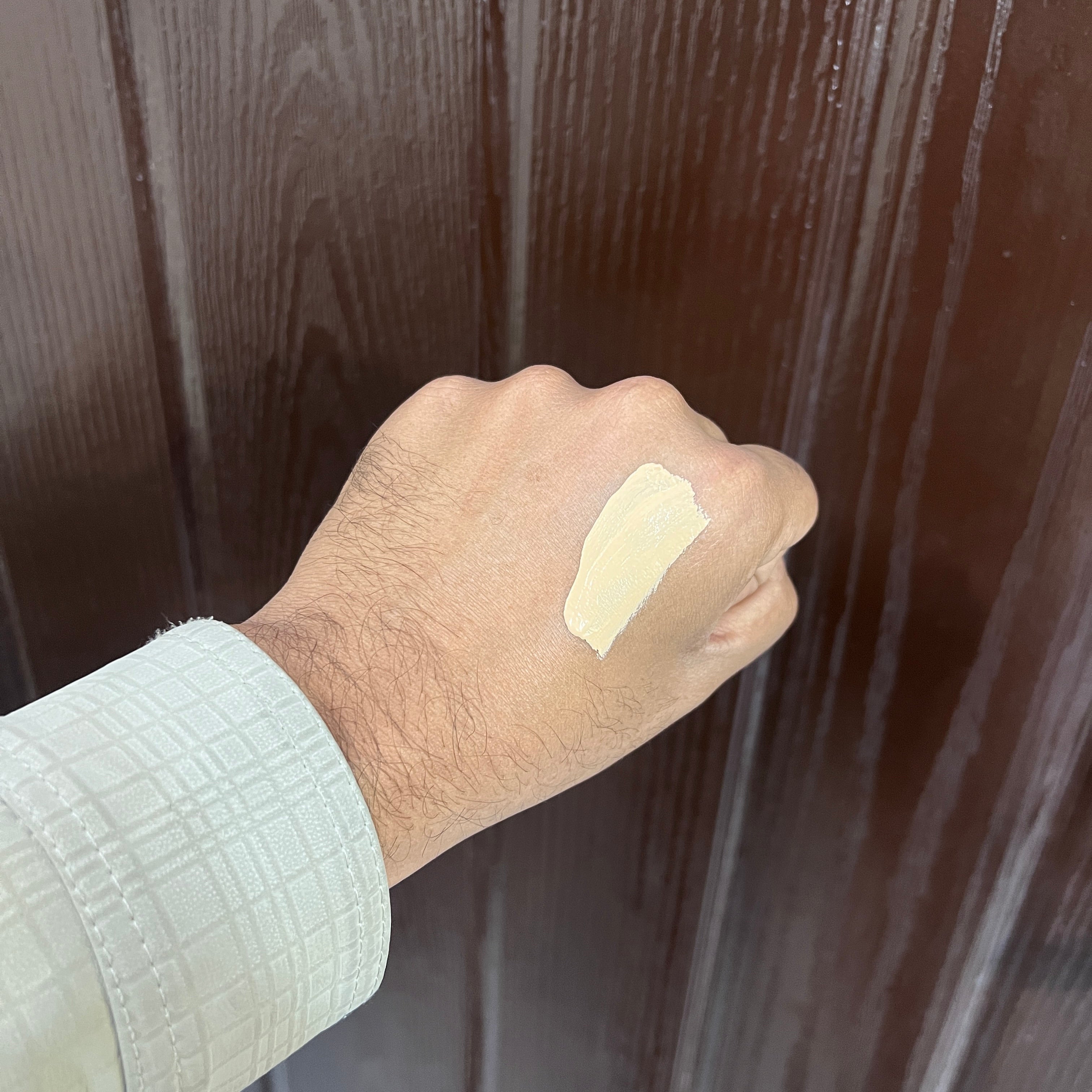 HUDA BEAUTY FAUXFILTER LUMINOUS MATTE LIQUID CONCEALER