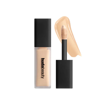 HUDA BEAUTY FAUXFILTER LUMINOUS MATTE LIQUID CONCEALER