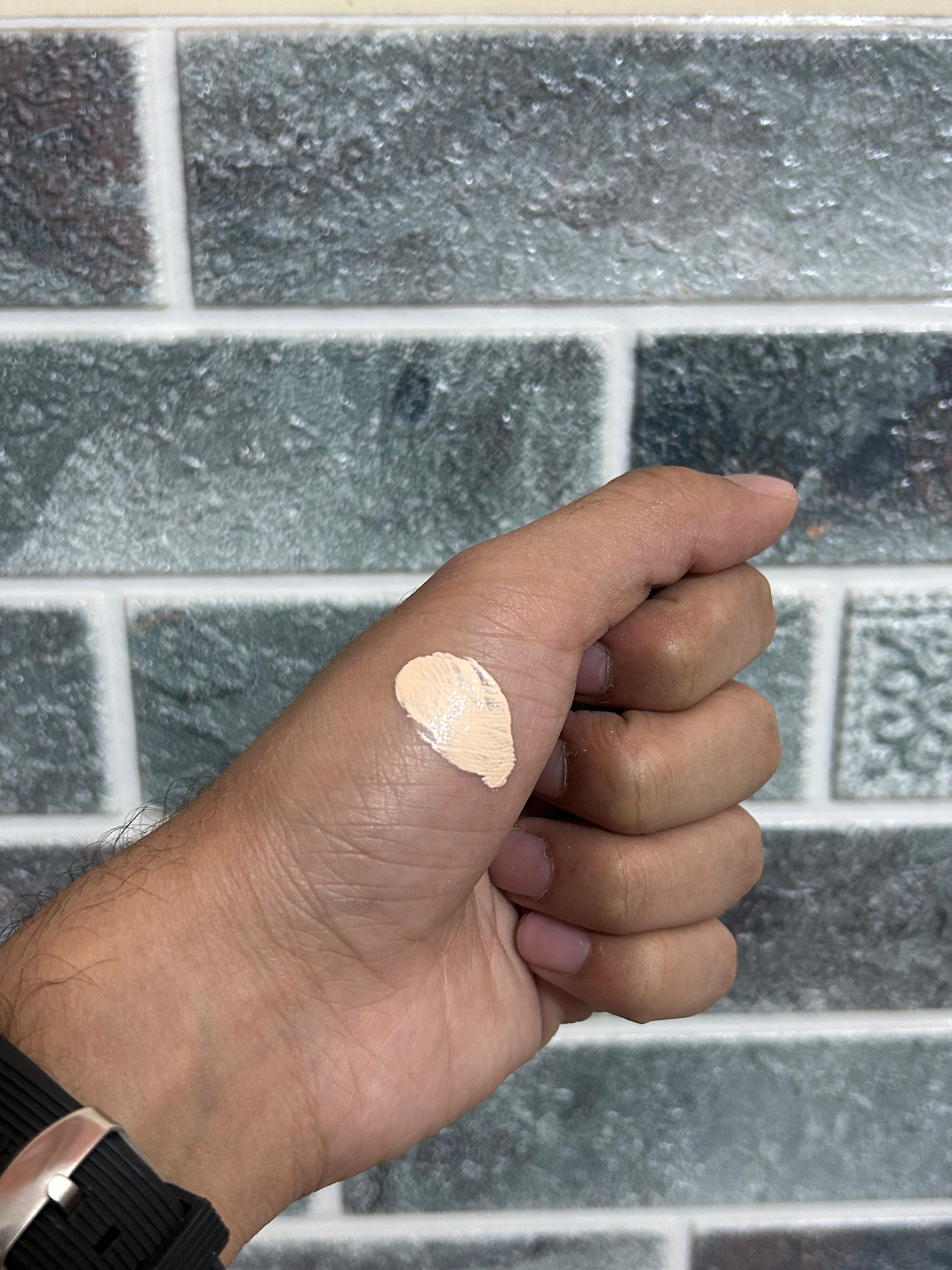 Charlotte Tilbury Airbrush Flawless Foundation