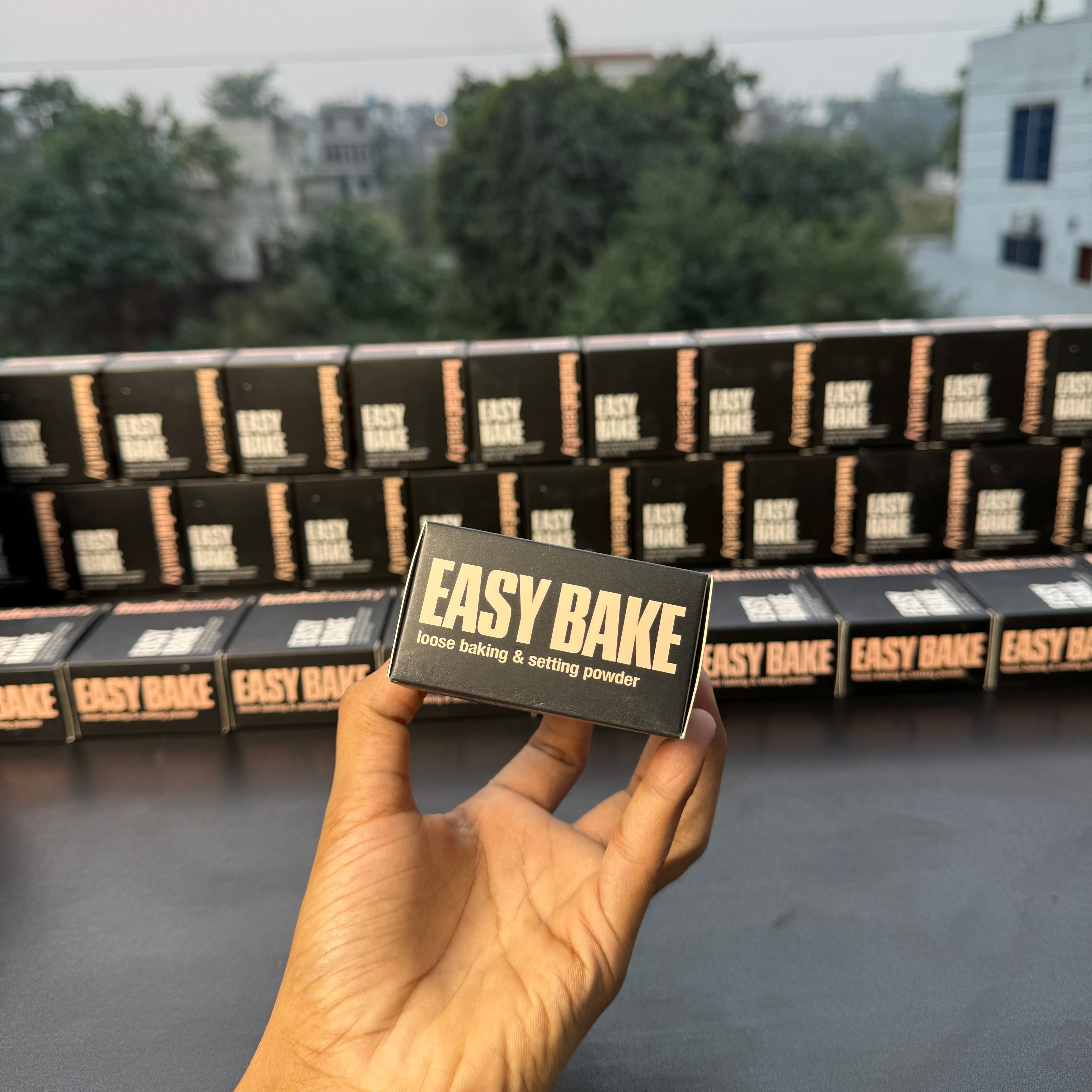 Huda Beauty Easy Bake Loose Baking & Setting Powder (Shade=Pound Cake)