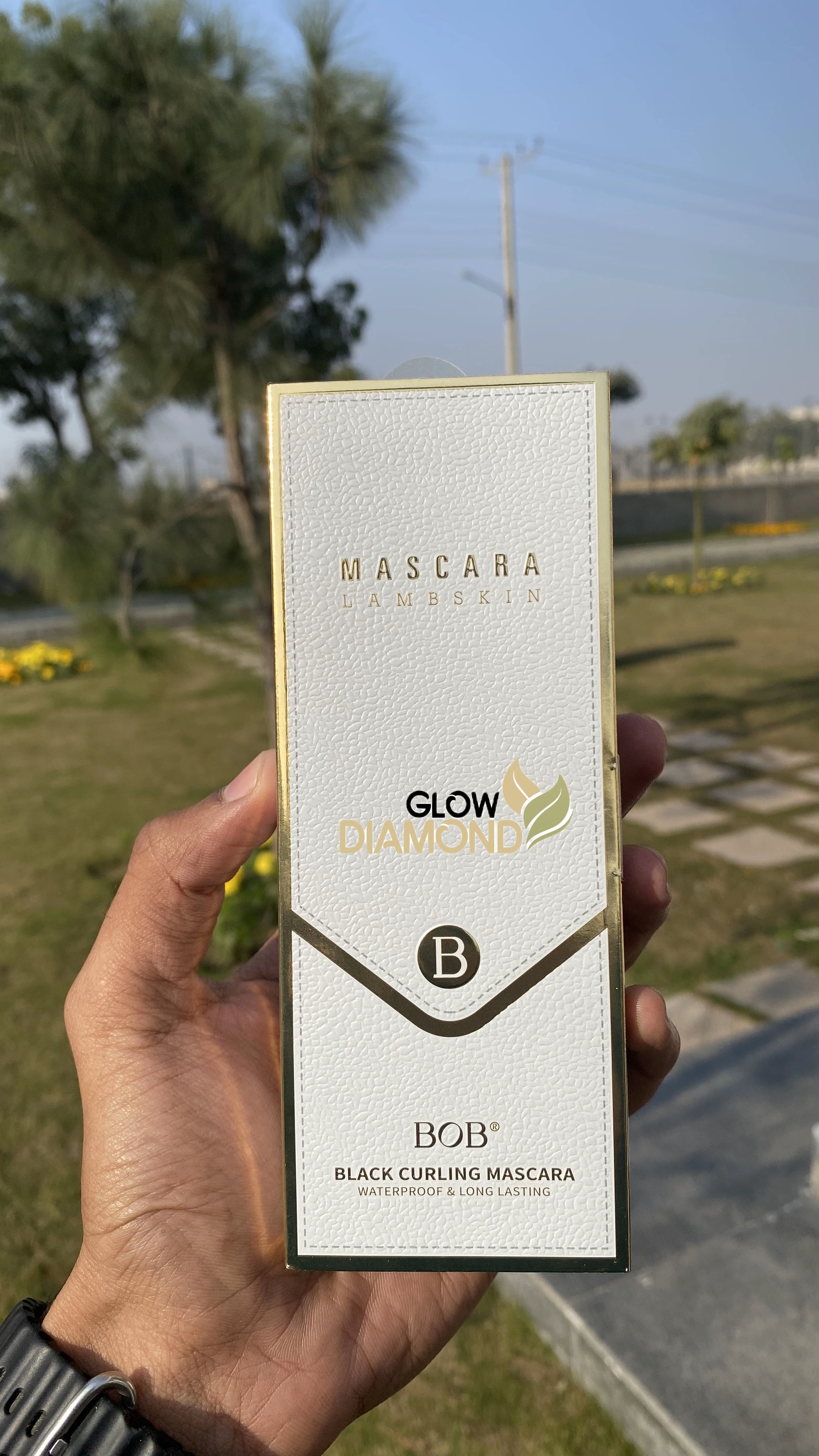 BOB LAMBSKIN MASCARA, BLACK CURLING WATERPROOF & LONG LASTING